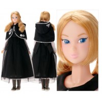 219056 Momoko 27cm Girl Doll - Black Riding Hood ~~ RARE ~~ LAST ONE 